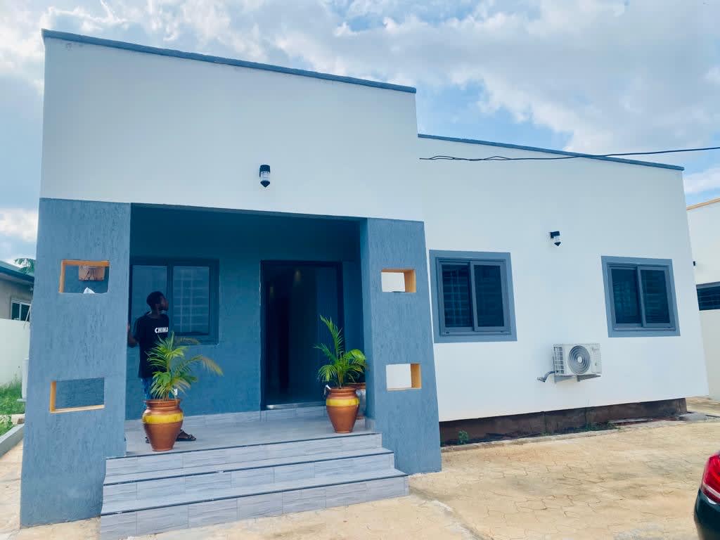 3-Bedroom apartment for rent - Image 1